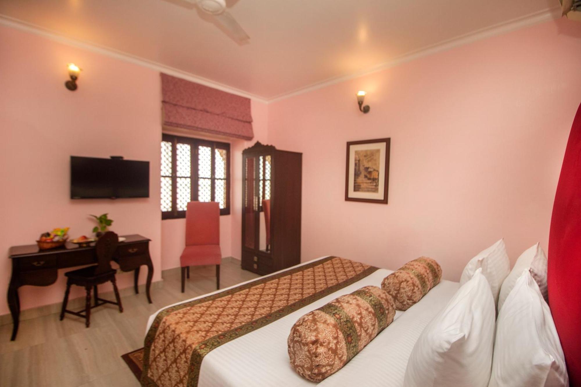 Amritara Suryauday Haveli Otel Varanasi Dış mekan fotoğraf