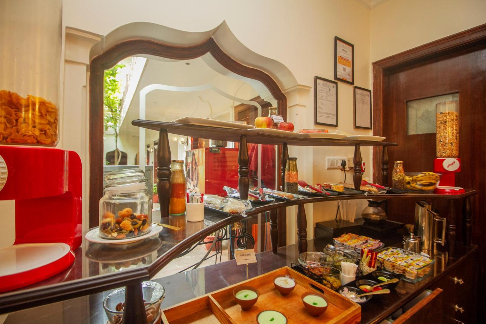 Amritara Suryauday Haveli Otel Varanasi Dış mekan fotoğraf