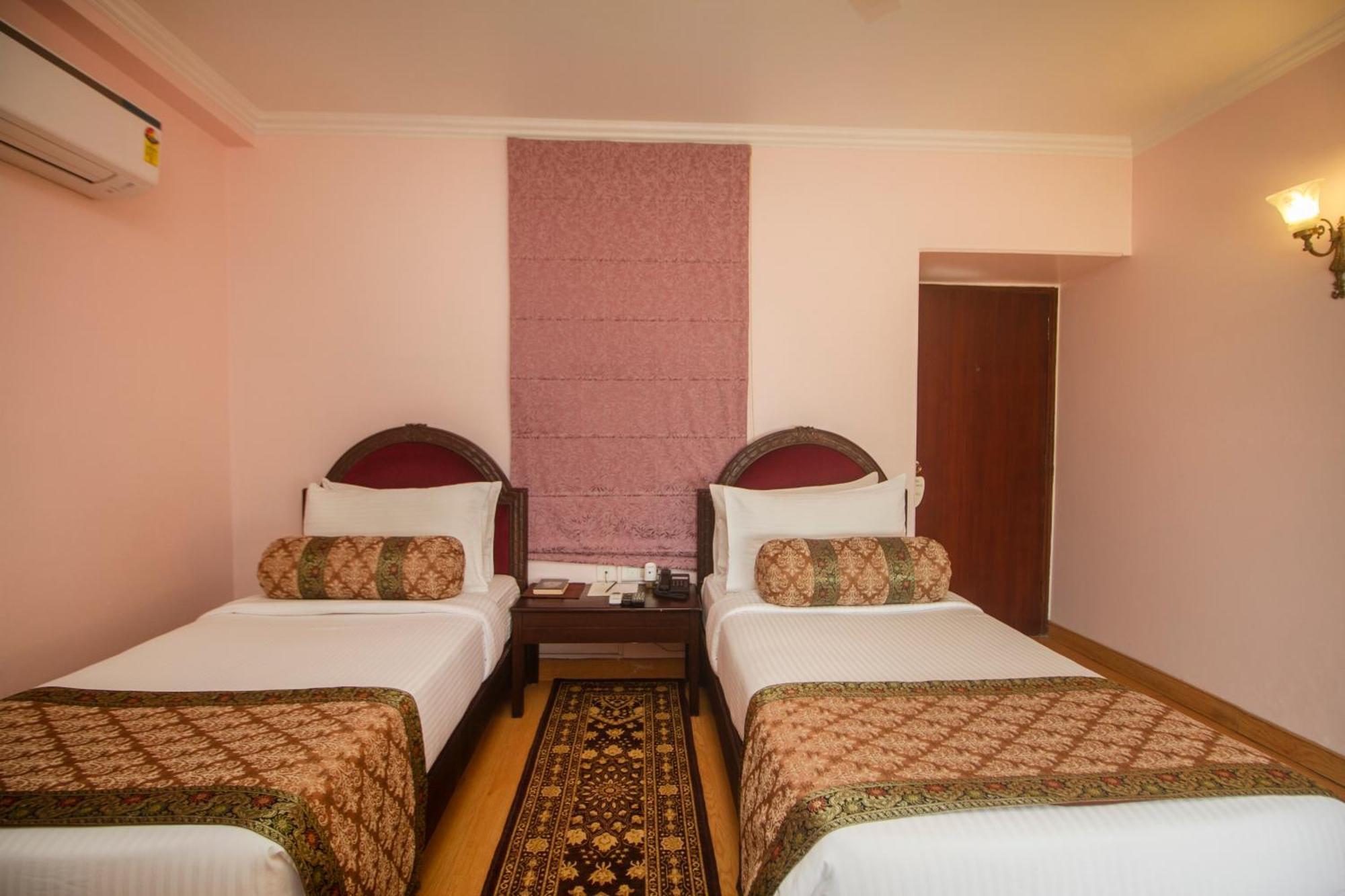 Amritara Suryauday Haveli Otel Varanasi Dış mekan fotoğraf