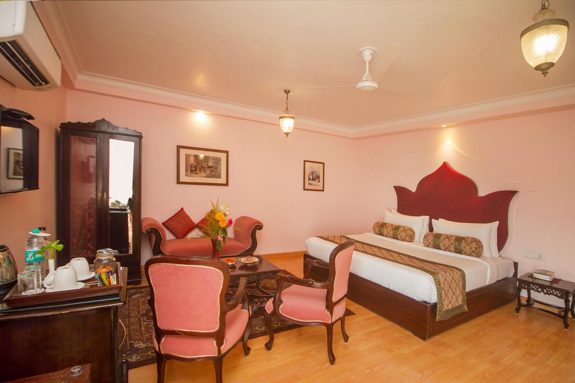 Amritara Suryauday Haveli Otel Varanasi Dış mekan fotoğraf