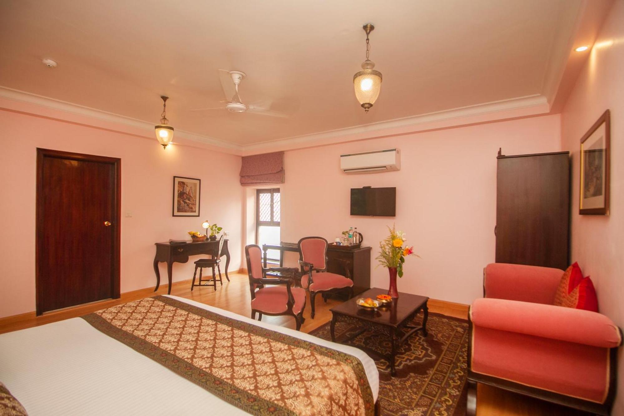 Amritara Suryauday Haveli Otel Varanasi Dış mekan fotoğraf