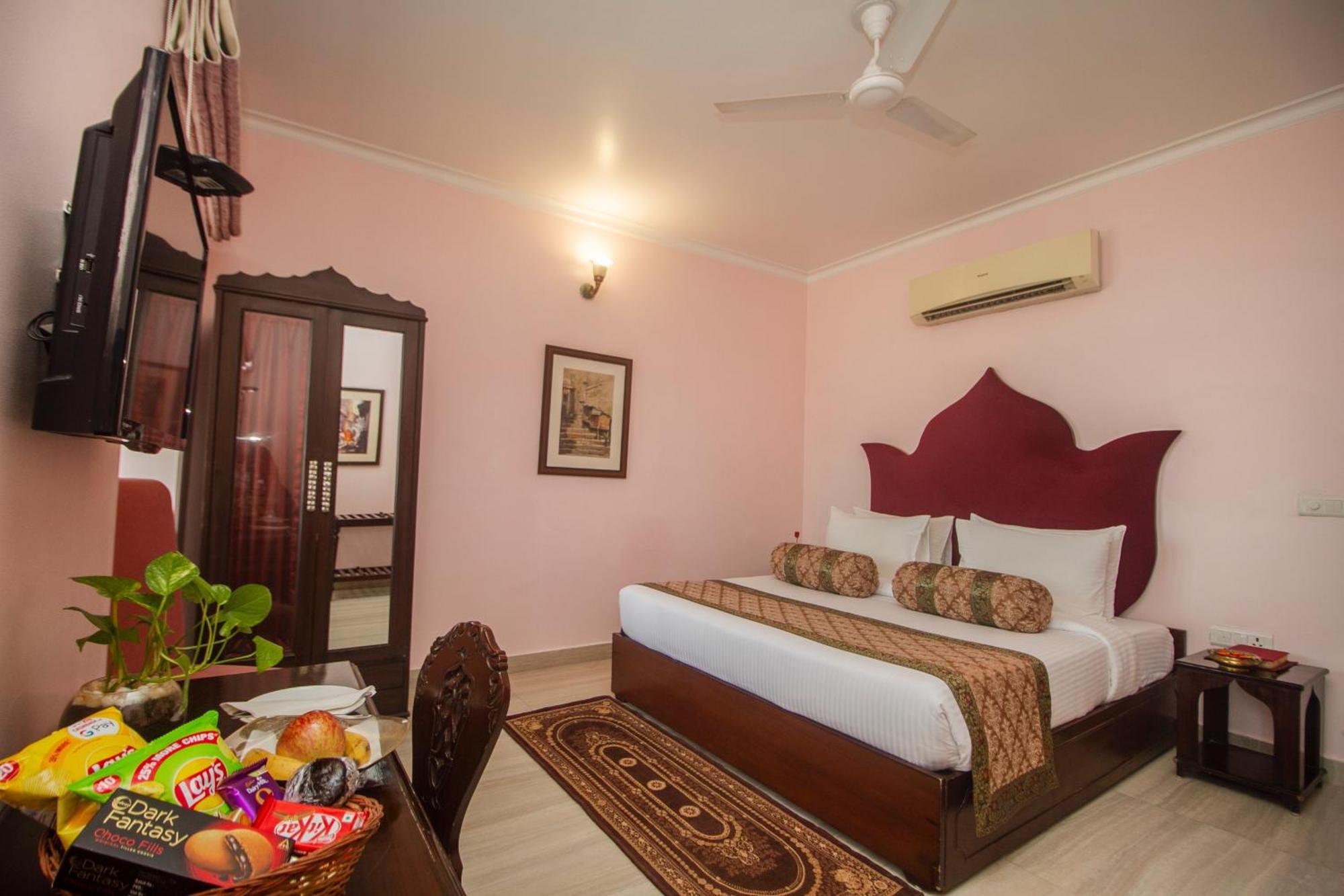 Amritara Suryauday Haveli Otel Varanasi Dış mekan fotoğraf