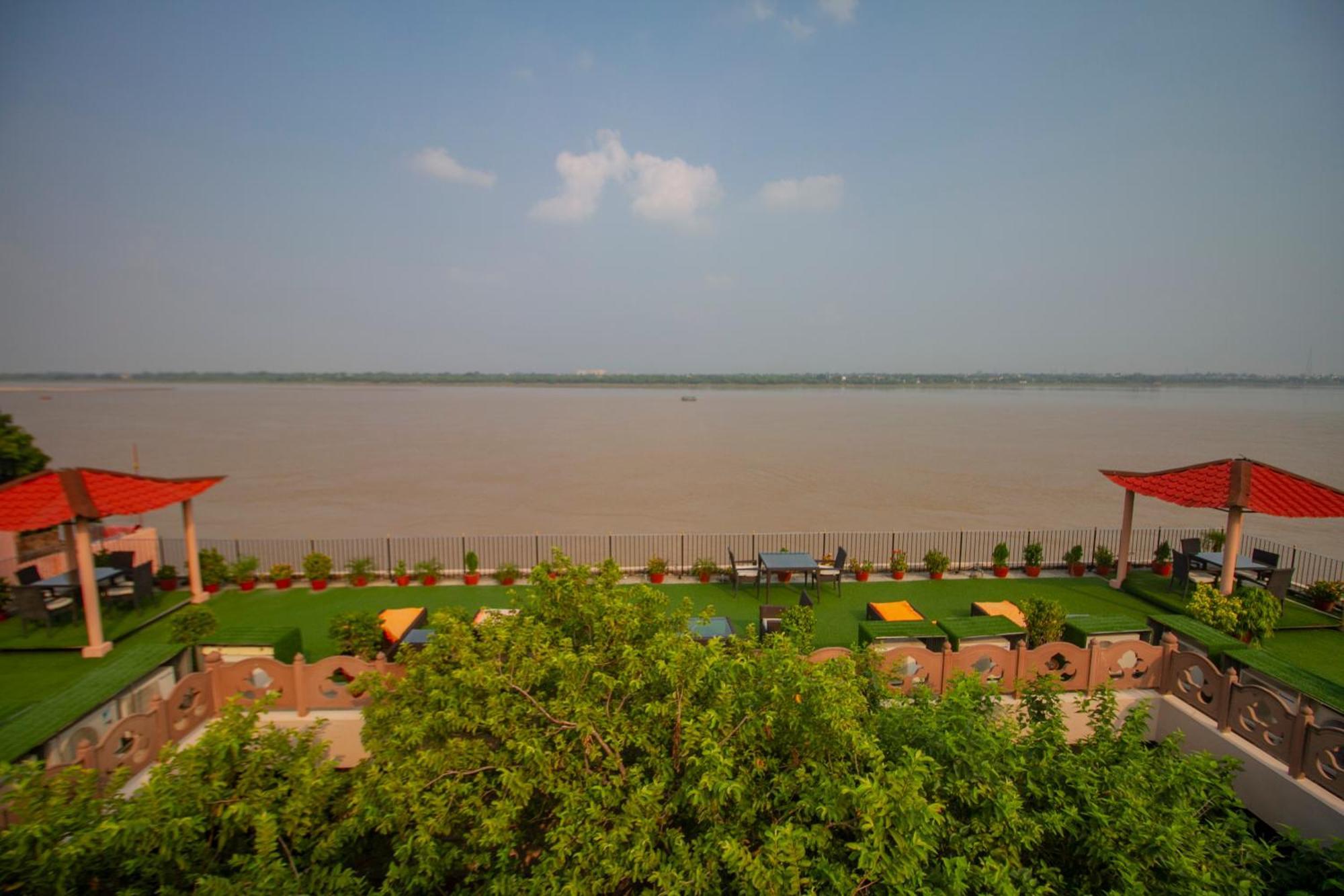 Amritara Suryauday Haveli Otel Varanasi Dış mekan fotoğraf