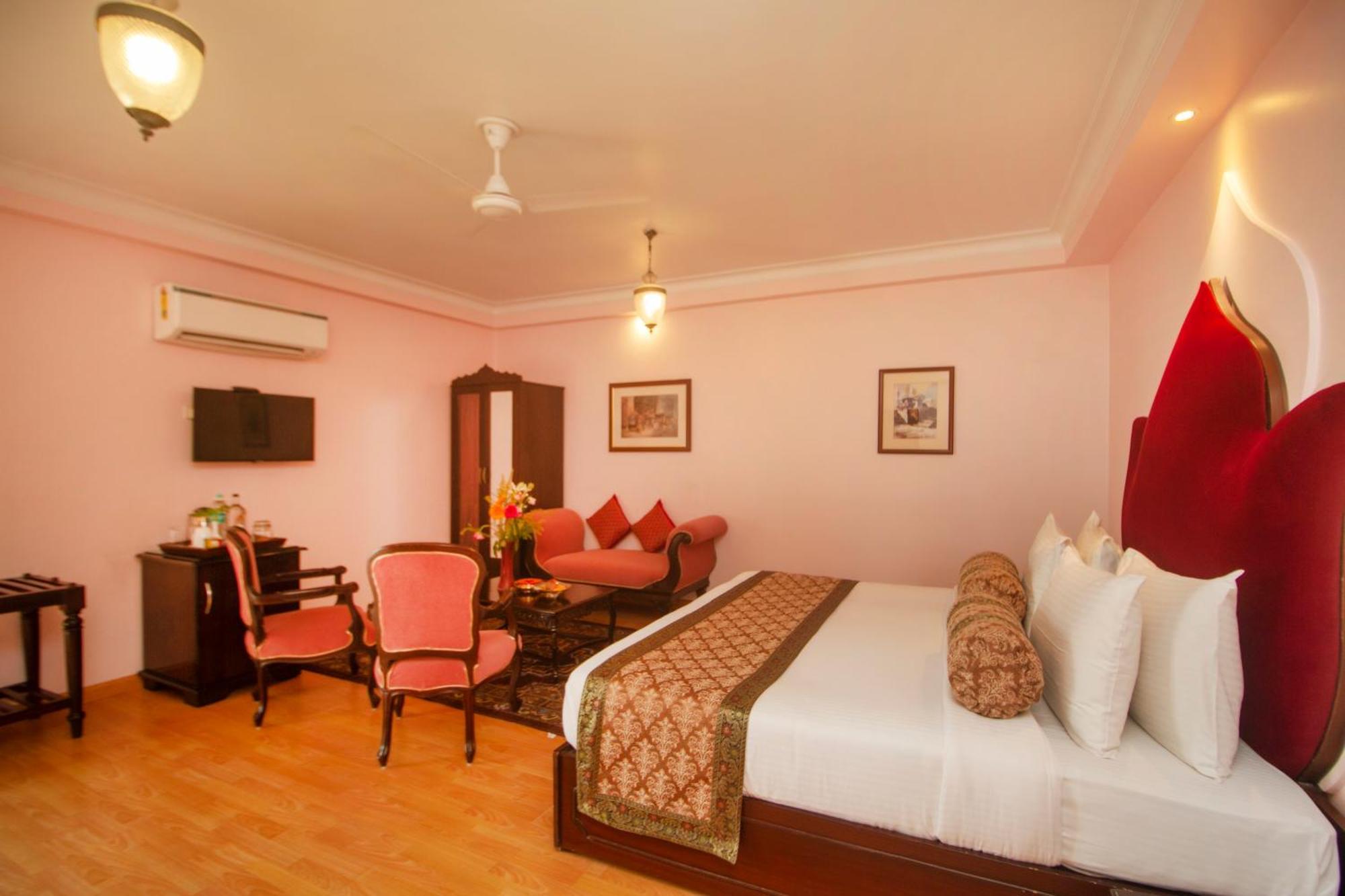 Amritara Suryauday Haveli Otel Varanasi Dış mekan fotoğraf
