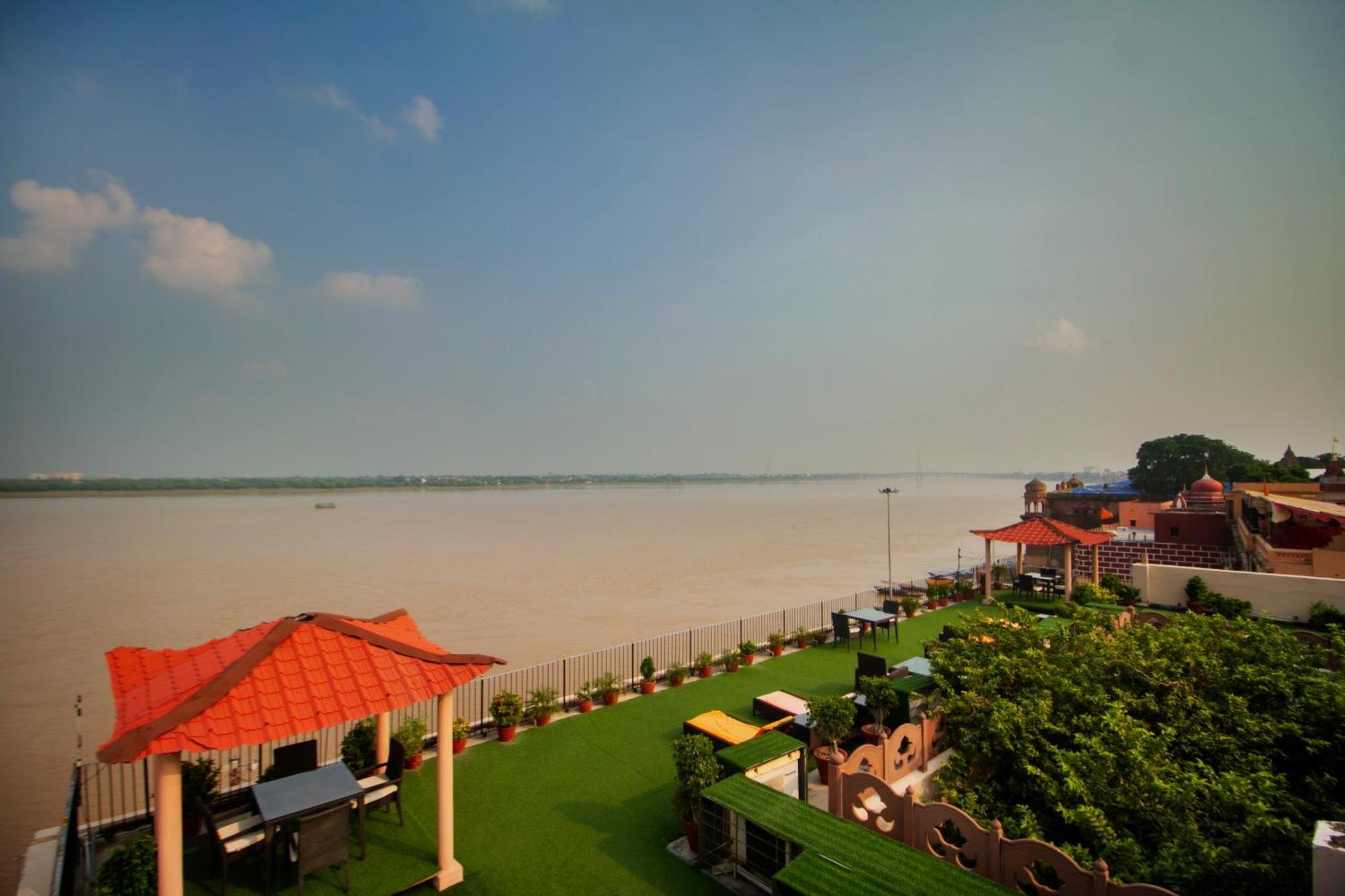 Amritara Suryauday Haveli Otel Varanasi Dış mekan fotoğraf